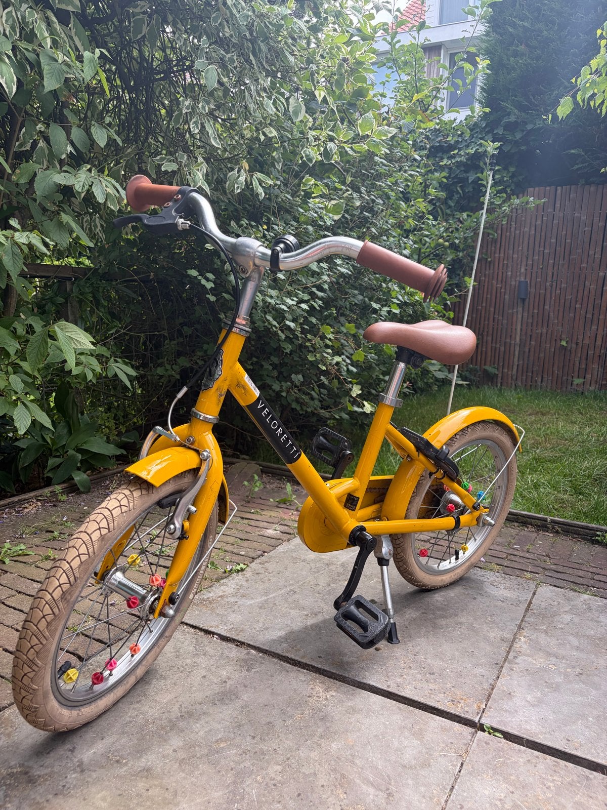 Veloretti kinderfiets geel - 16 inch, Ophalen, Gebruikt, Terugtraprem, 16 tot 20 inch