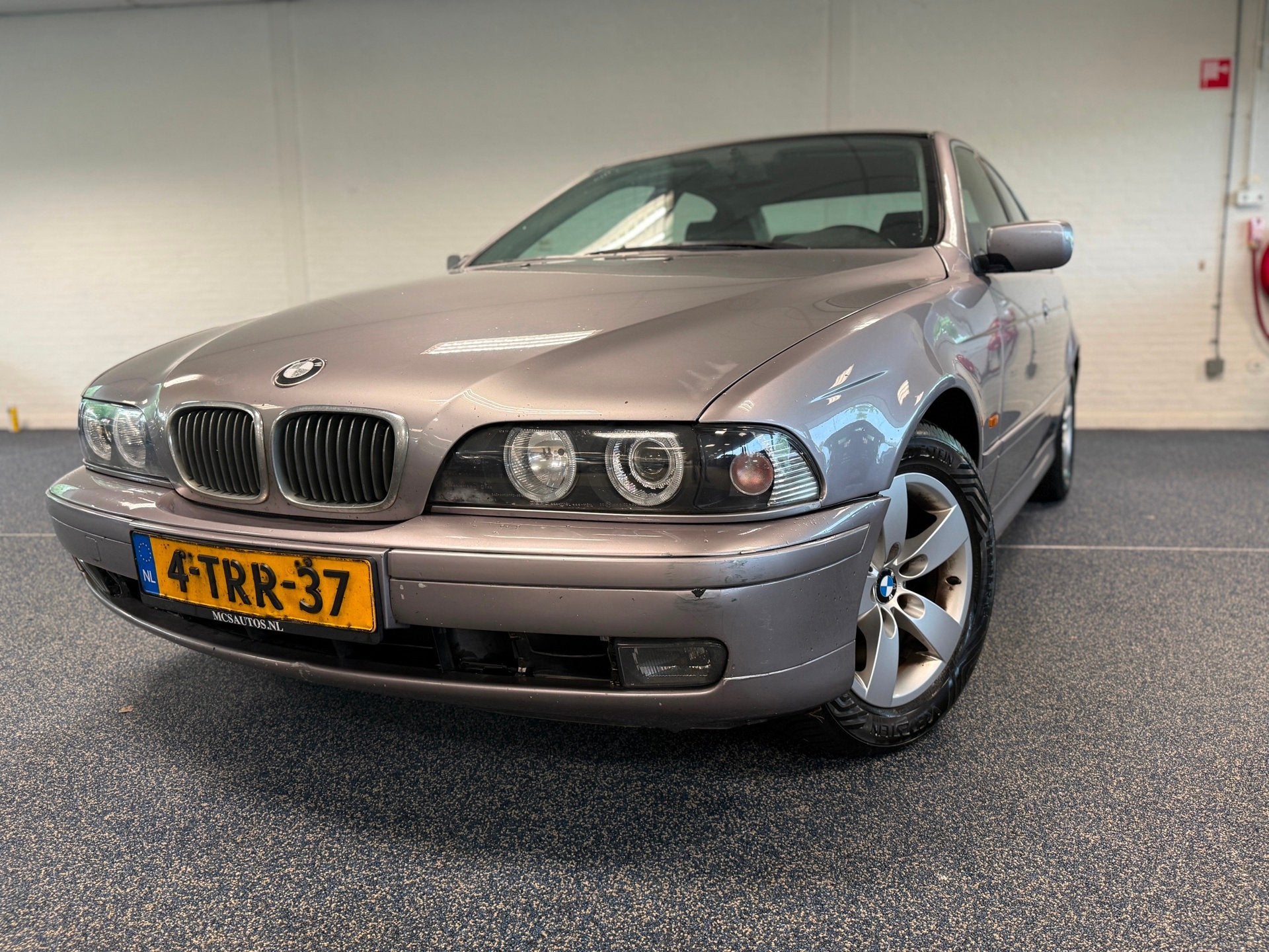 BMW 5-serie 530d | Automaat | LMV | Cruise |, Auto's, BMW, Gebruikt, 2000 kg, Diesel, Metallic lak