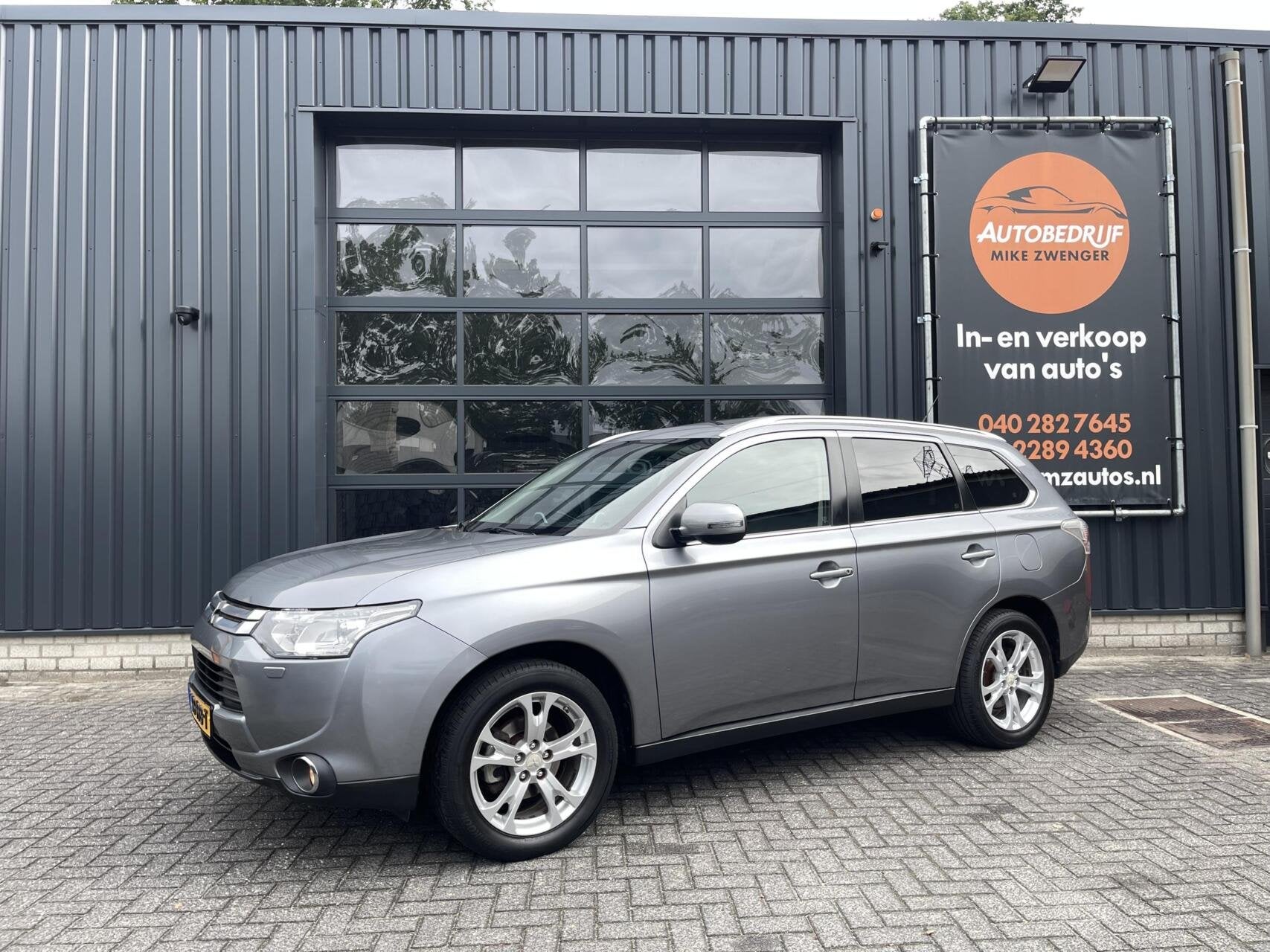Mitsubishi Outlander 2.0 Instyle AUT. 7-PEROONS|LEER|TREKHAA, Auto's, 15 km/l, 4 cilinders, 150 pk, 7 stoelen