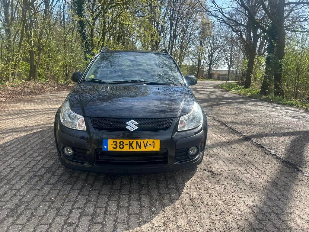 Suzuki SX4 1.6 2010 Zwart, Euro 5, 15 km/l, Zwart, 4 cilinders
