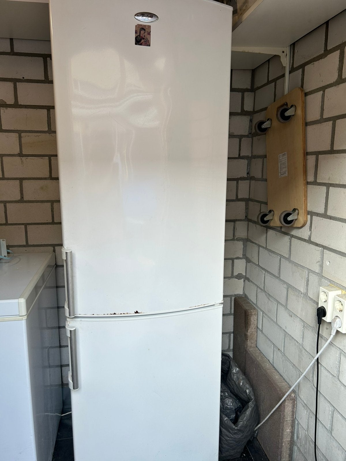 Gratis ophalen, Ophalen, Gebruikt, 200 liter of meer, Met aparte vriezer