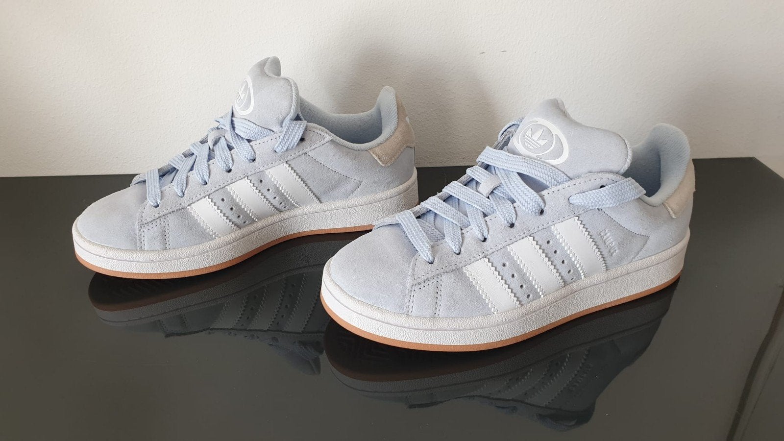 Adidas Campus - ZGAN, Kleding | Dames, Schoenen, Ophalen of Verzenden, Blauw, Adidas, Sneakers of Gympen