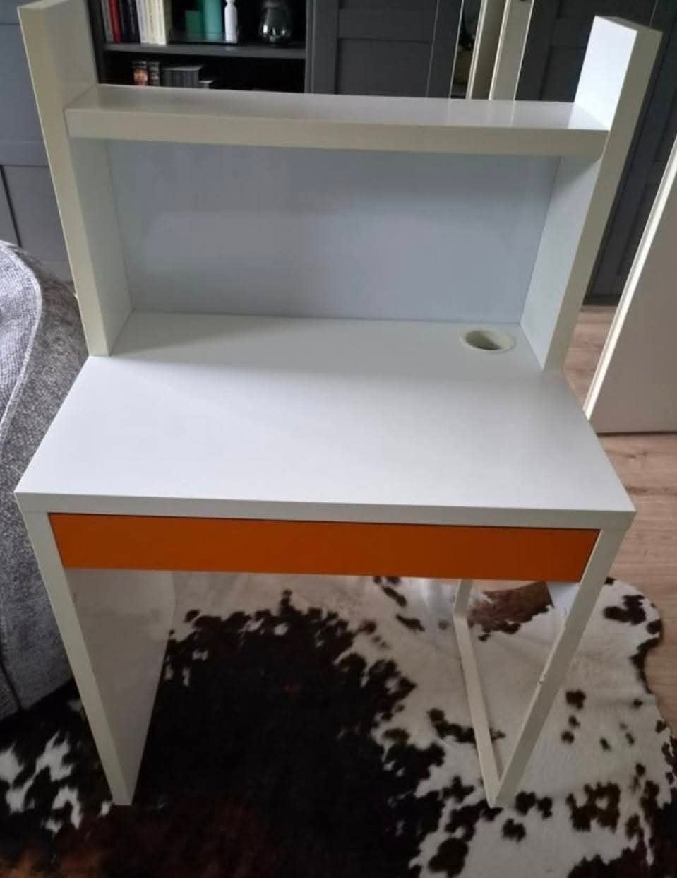 Ikea micke bureau met opzetstuk en lade, Gebruikt, Spaanplaat of MDF, Computerbureau, Wit