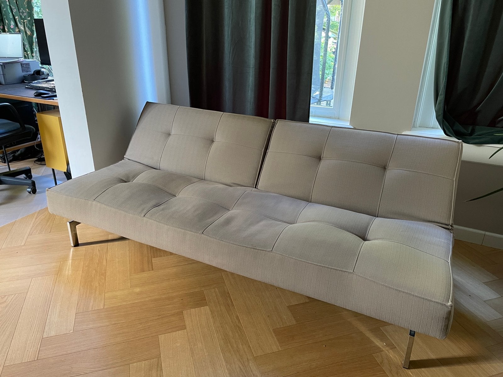 Innovation Living splitback slaapbank, Huis en Inrichting, Slaapkamer | Slaapbanken, Gebruikt, Ophalen of Verzenden, Twijfelaar