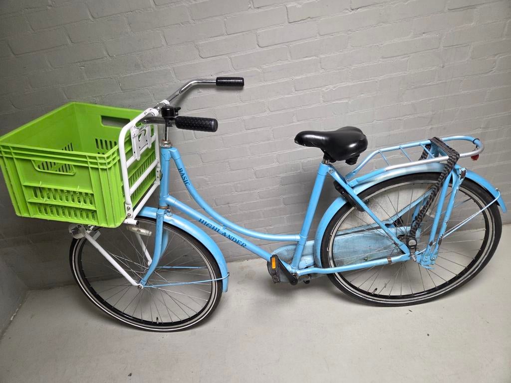 Blauwe Highlander stadsfiets met krat, Terugtraprem, Ophalen, Overige merken, 53 tot 56 cm