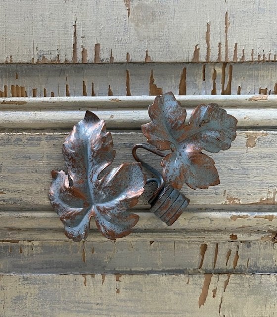 Franse set metalen gordijnroede eindknoppen met druivenblad, Ophalen of Verzenden, Gebruikt, Metaal