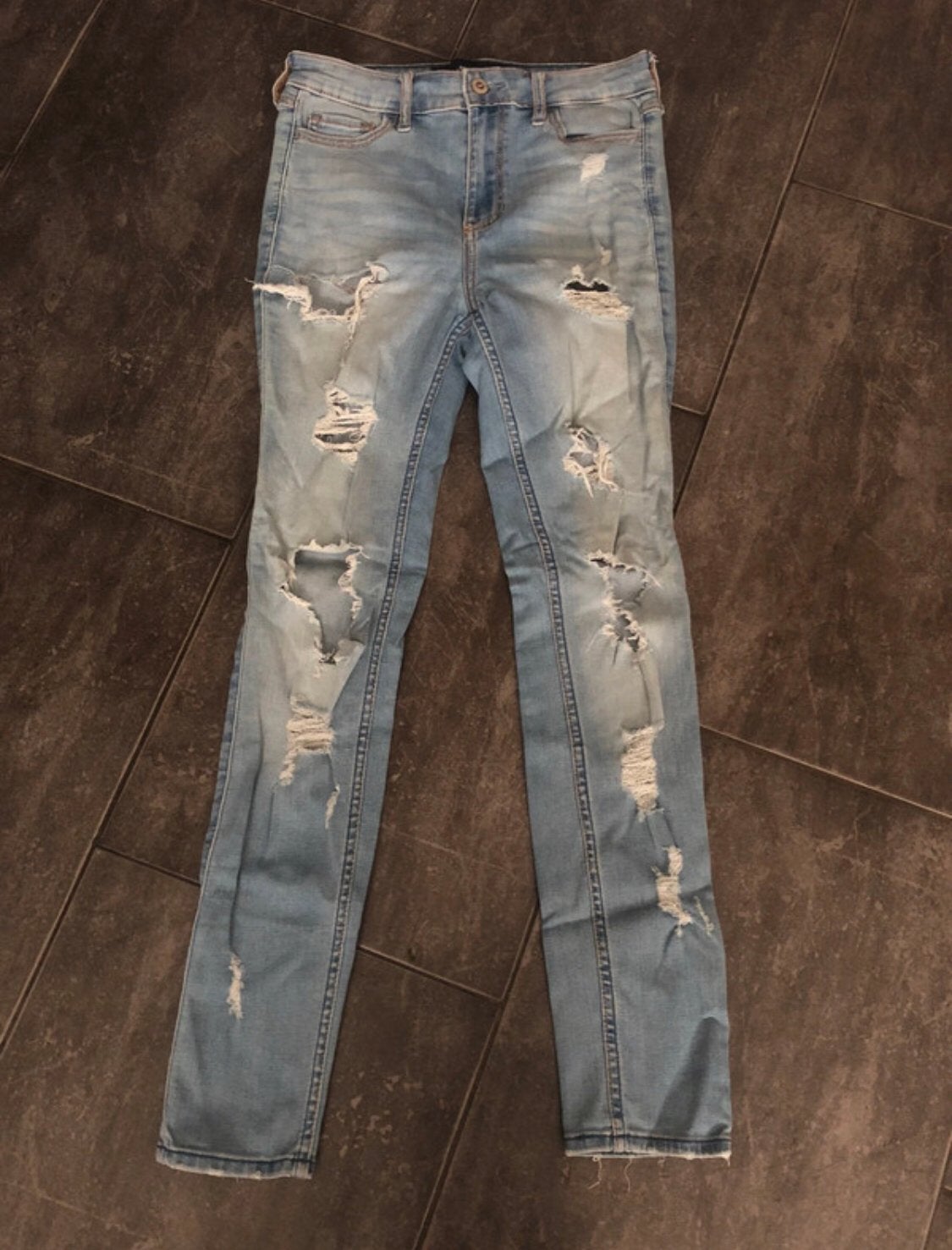 Hollister gescheurde skinny jeans W25, Ophalen of Verzenden, Zo goed als nieuw, Blauw, W27 (confectie 34) of kleiner