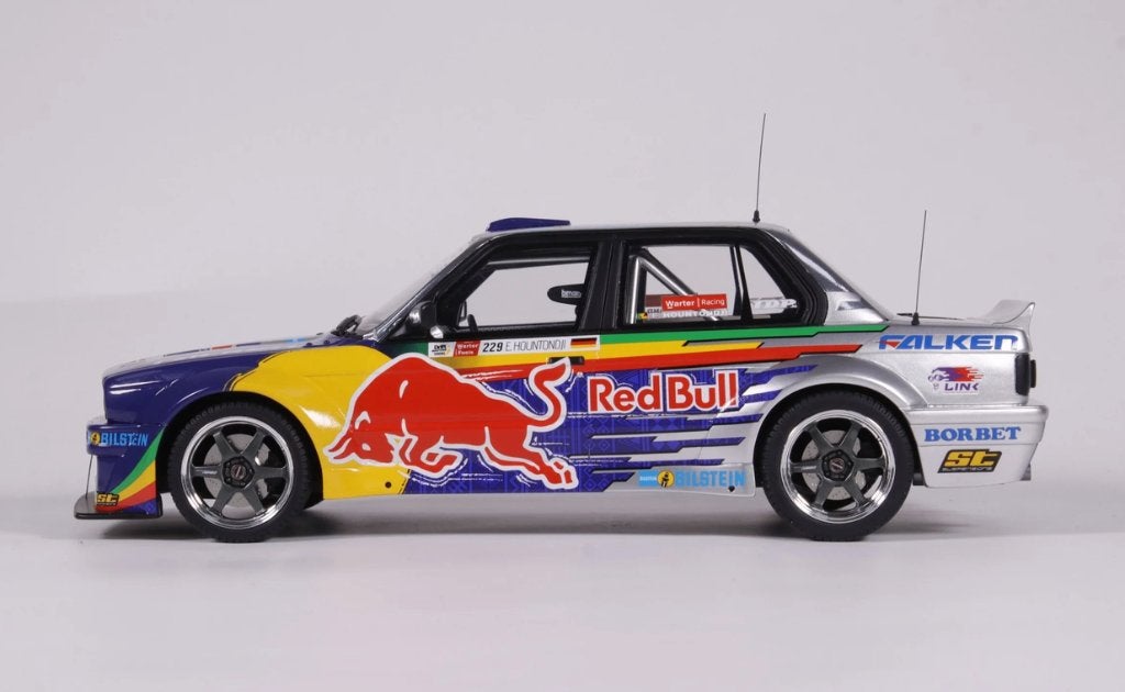 BMW E30 V8 Drift 2023 REDBULL schaal 1/18 OTTO MOBILE  OT486, Verzenden, Nieuw, Auto, OttOMobile