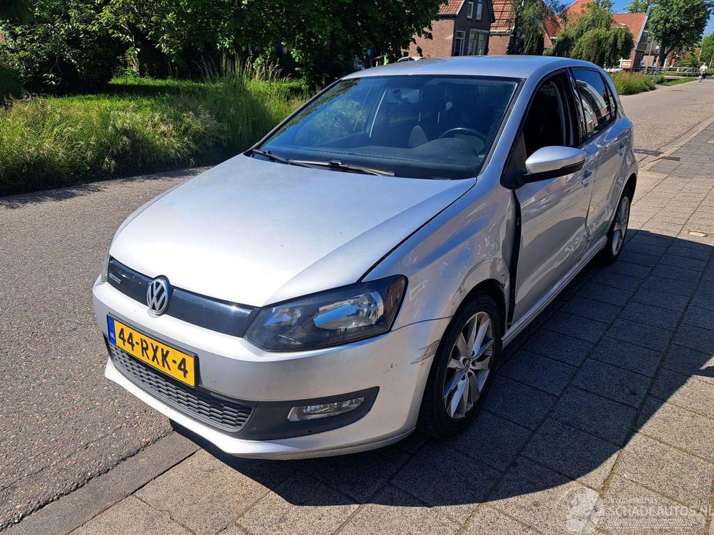 Volkswagen Polo 1.2 tdi comf. line (bj 2011), Auto diversen, Schadeauto's, Volkswagen, Zilver of Grijs, Hatchback, Handgeschakeld