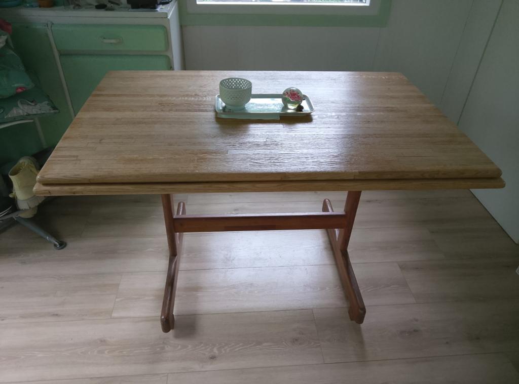Massief eiken seventies eettafel, Ophalen, Seventies, puur,, 100 tot 150 cm, Eikenhout
