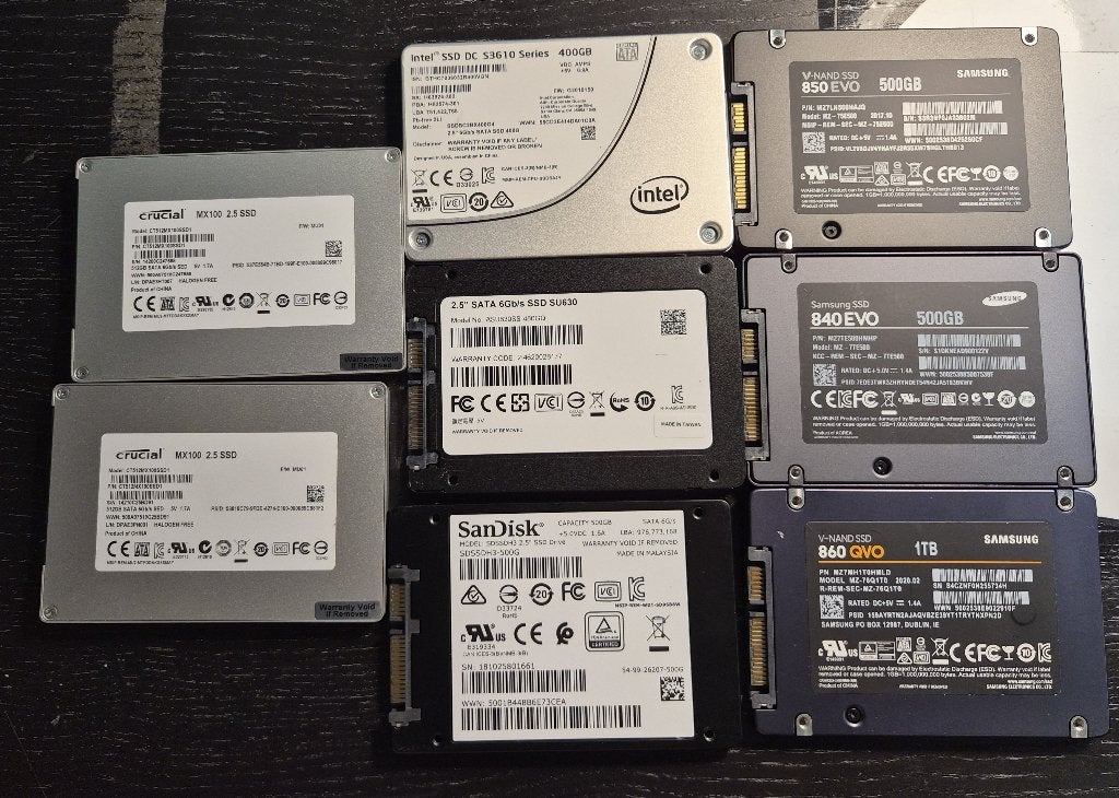 Partij SSD Sata van 400GB tot en met 1TB / Totaal 8X SSD, Computers en Software, Harde schijven, Intern, Samsung, Gebruikt, Verzenden