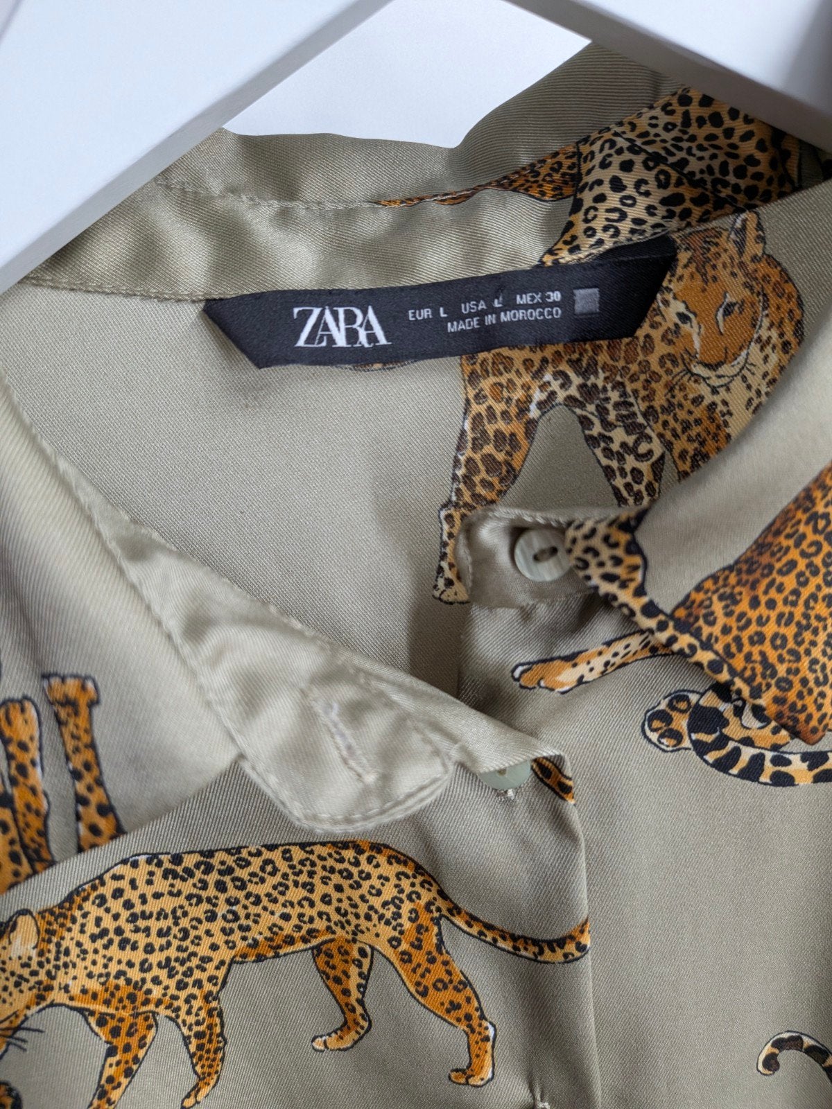 Zara panter blouse groen maat L (3167*), Kleding | Dames, Maat 38/40 (M), Zara, Zara, Ophalen of Verzenden