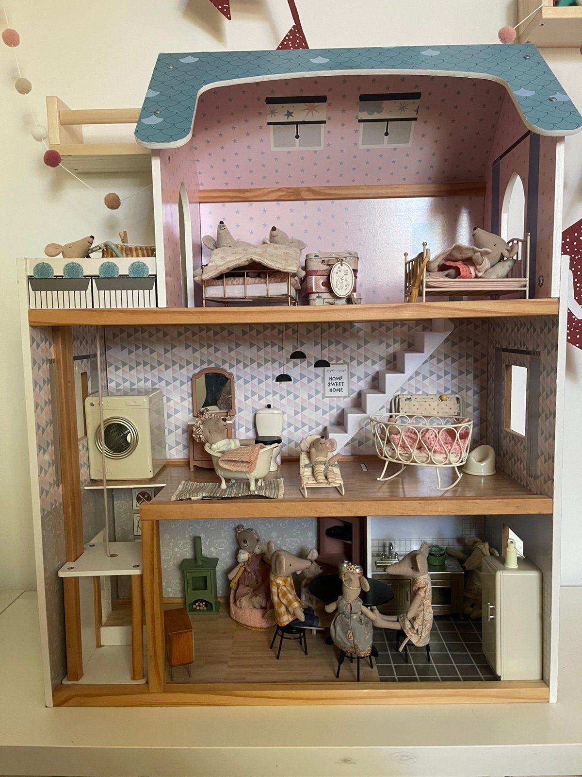 Poppenhuis, Verzamelen, Ophalen, Zo goed als nieuw, Poppenhuis
