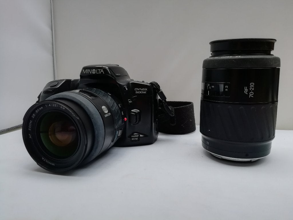 Minolta Dynax 500si + 2 lenzen, Ophalen of Verzenden, Gebruikt, Compact, Overige Merken