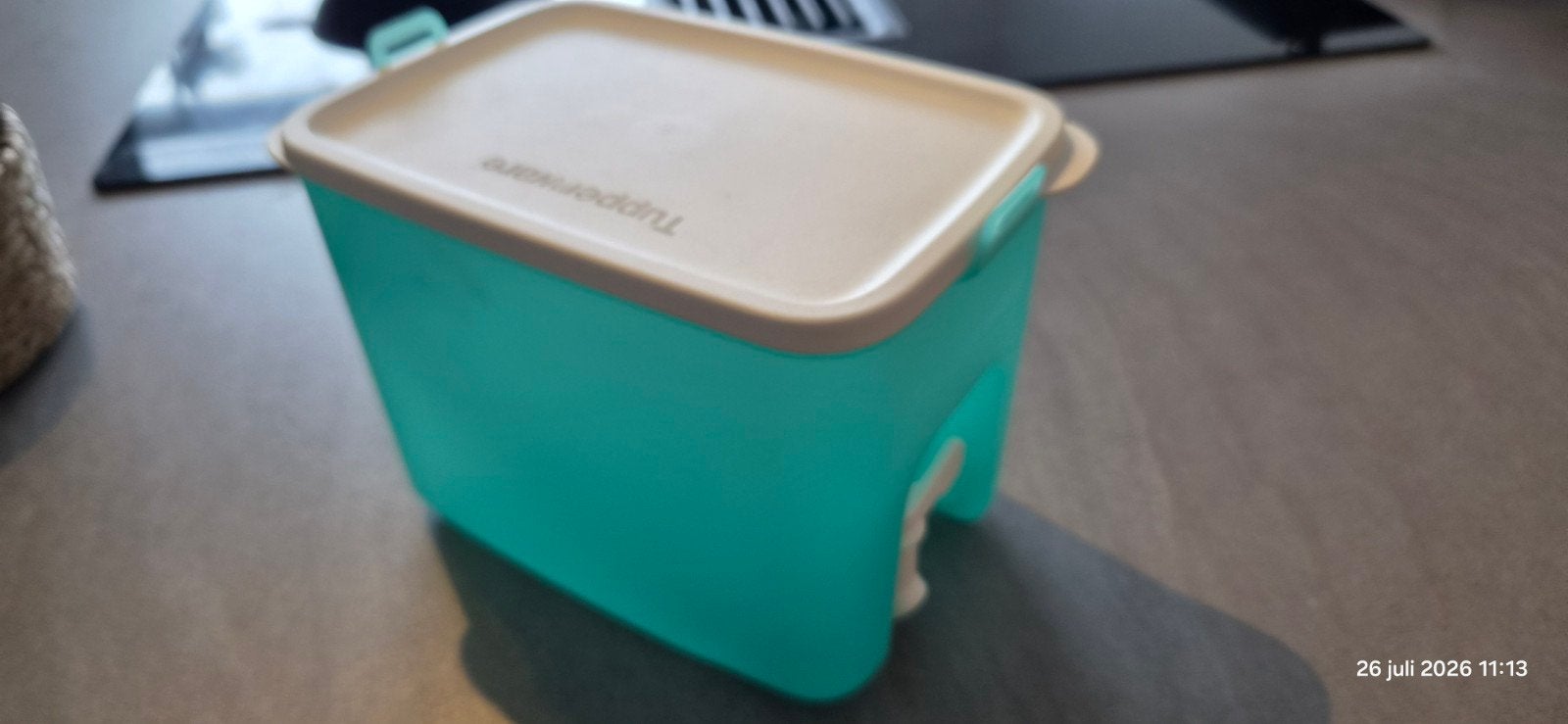 Tupperware drankdispenser - zo goed als nieuw, Overige kleuren, Met deksel, Beker of Kan, Ophalen of Verzenden