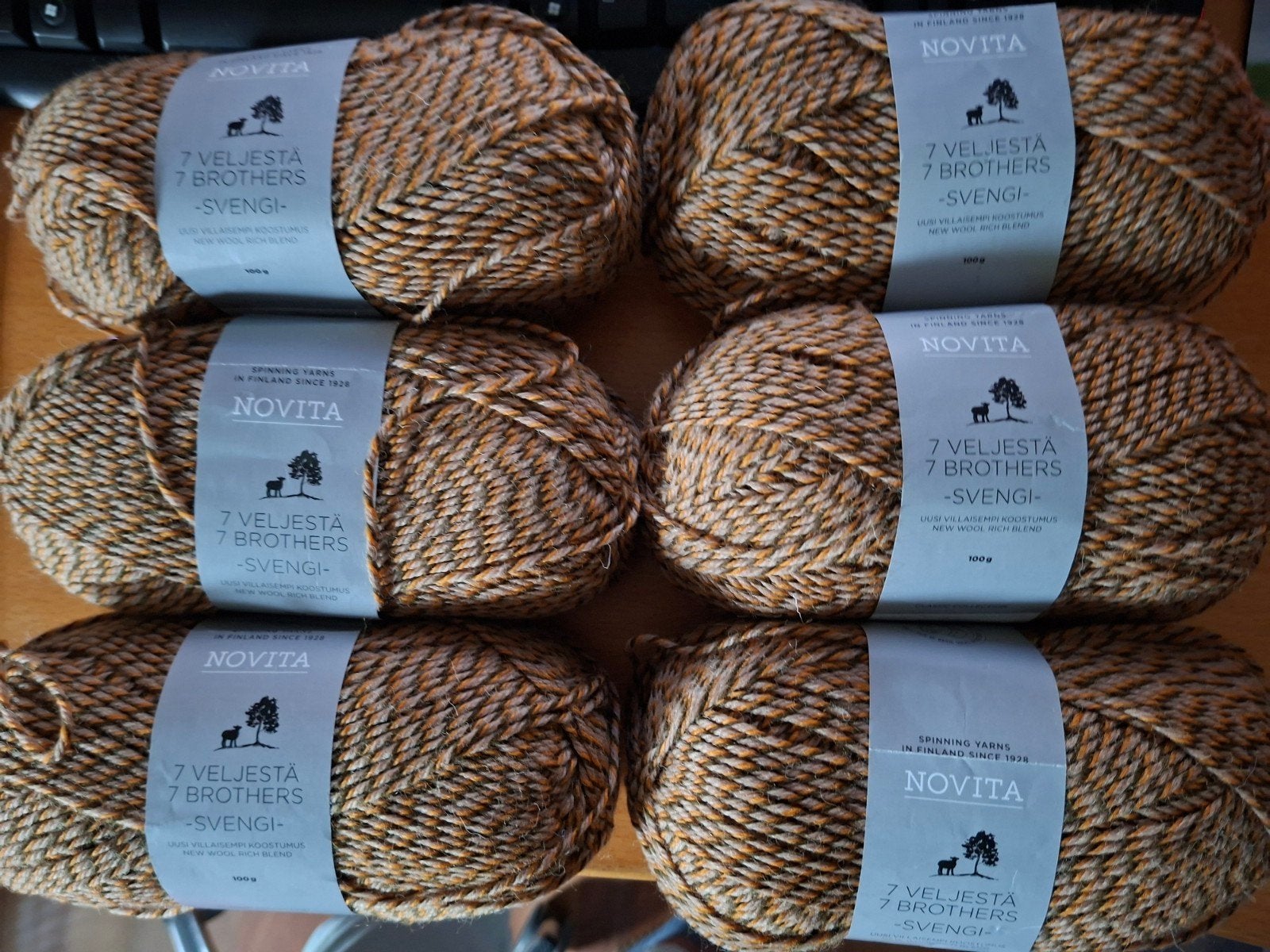 6x100 gr novita 80% wol (zie omschrijving), Nieuw, Ophalen of Verzenden, Novita, Breien