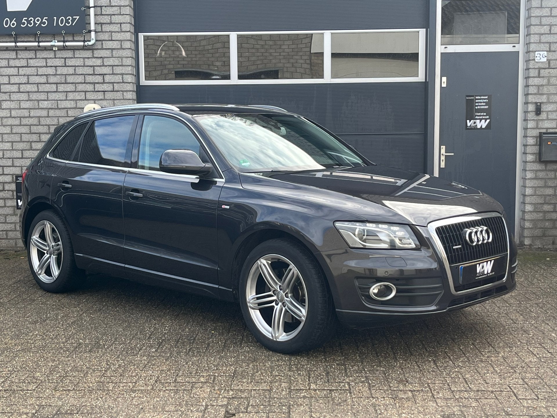 Audi Q5 2.0 TFSI hybrid quattro Pro line nl auto N.A.P deale, Auto's, Automaat, Gebruikt, Bedrijf, Vierwielaandrijving