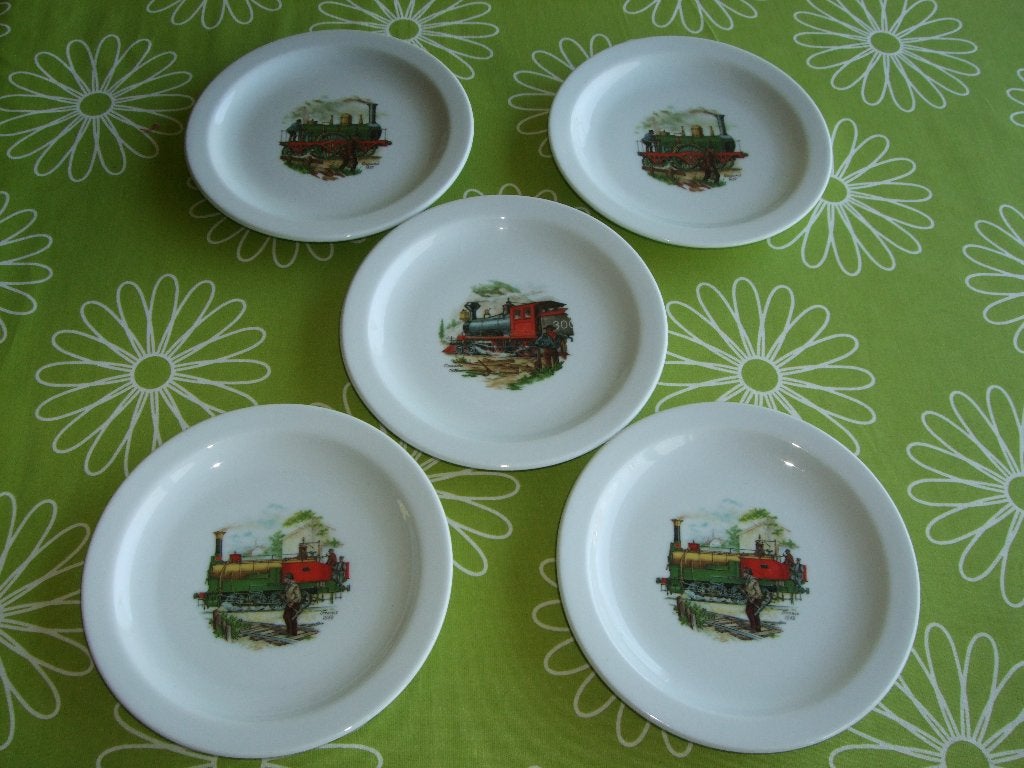 5 decoratieve bordjes van treinen, Verzamelen, Spoorwegen en Tramwegen, Ophalen of Verzenden, Zo goed als nieuw, Trein, Overige typen
