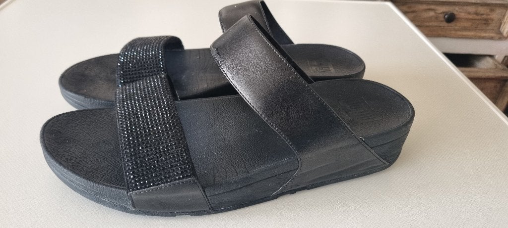Fitflop Lulu Crystal Sandalen Zwart Maat 42, Zwart, Zo goed als nieuw, Fitflop, Sandalen of Muiltjes