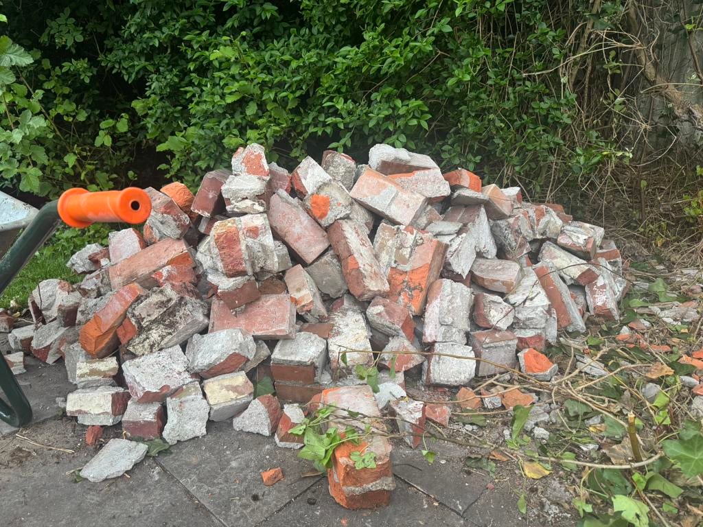 Puin. Gratis. Kuub. Appingedam., Ophalen, Gebruikt