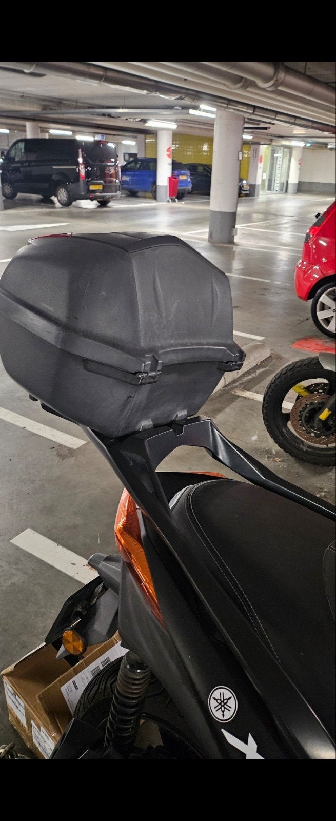 Yamaha XMAX Topkoffer - Gebruikt, Ophalen of Verzenden, Gebruikt