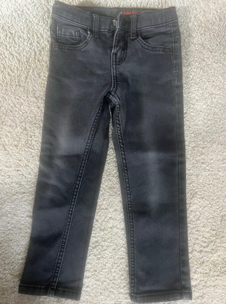 Zwarte HEMA skinny jeans voor jongens - maat 104, Kinderen en Baby's, Kinderkleding | Maat 104, Ophalen of Verzenden, Zo goed als nieuw