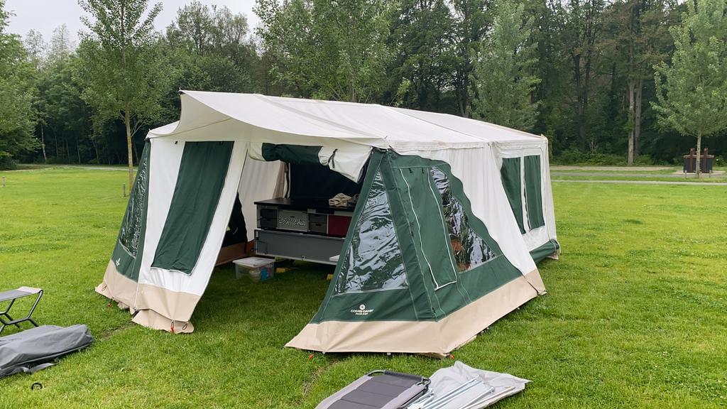 Combi-Camp Country vouwwagen met gastencabine (2010), Ophalen, Combi-Camp, Aanwezig, Tot en met 4