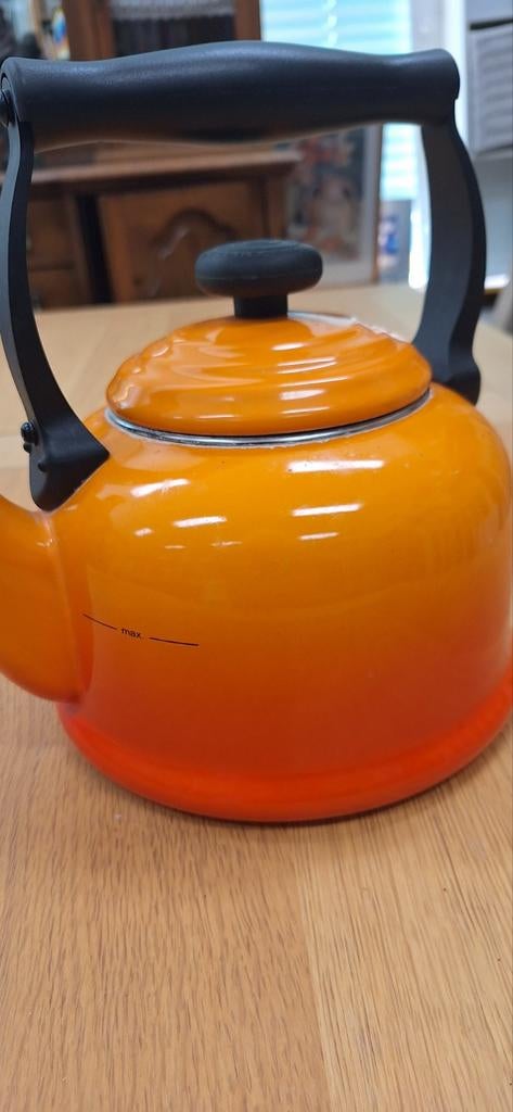 Le creuset  fluitketel, Ophalen of Verzenden, Gebruikt
