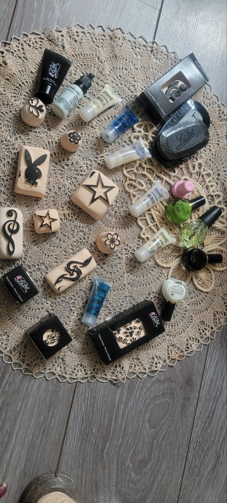 La Dot Cosmetics Tattoo Stenen en Grimas Make-up Set, Gebruikt, Gehele gezicht, Zwart, Ophalen of Verzenden