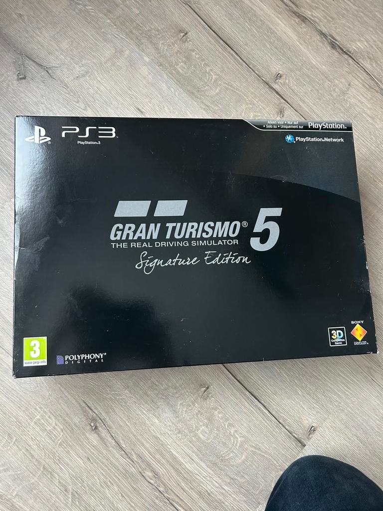 Gran Turismo 5 Signature Edition, Spelcomputers en Games, Ophalen of Verzenden, Zo goed als nieuw, Racen en Vliegen