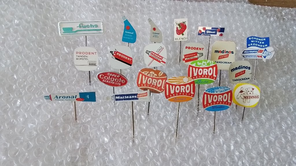 20 verschillende speldjes tandpasta, Ophalen of Verzenden, Zo goed als nieuw, Overige onderwerpen