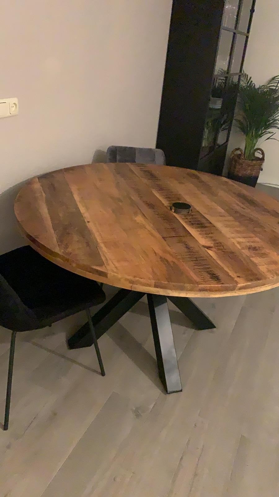 Mango houten tafel, Ophalen, 100 tot 150 cm, Rond, Zo goed als nieuw