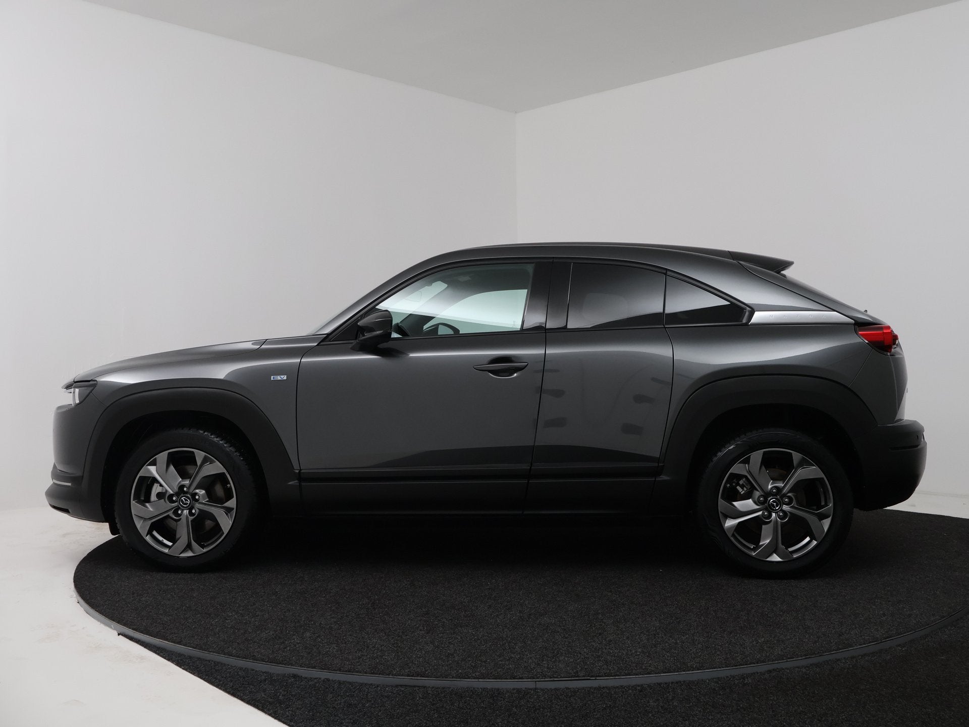 Mazda MX-30 e-SkyActiv EV 145 Advantage 36 kWh | Head-up Dis, Auto's, Gebruikt, 35 kWh, Leder en Stof, Origineel Nederlands
