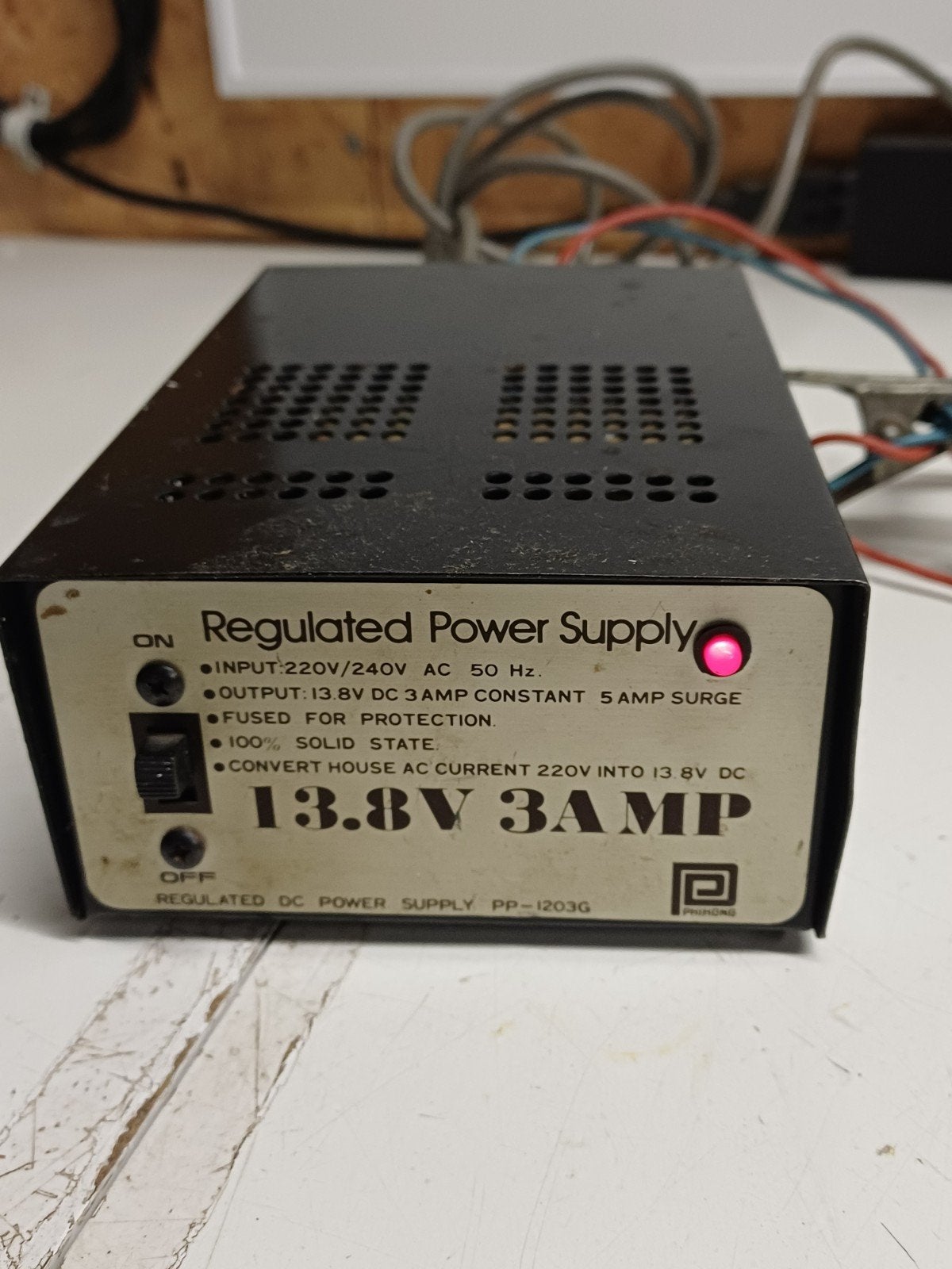 Omvormer PP-1203G: 220V/240V AC naar 13,8V DC, Ophalen of Verzenden