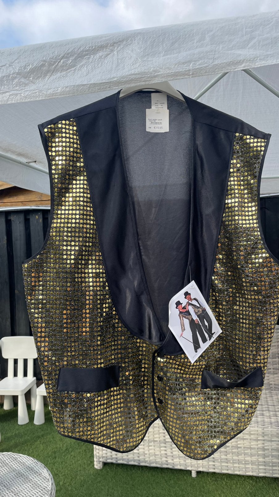 Goudkleurige gilet 60, Nieuw, Overige maten, Ophalen of Verzenden, Overige thema's