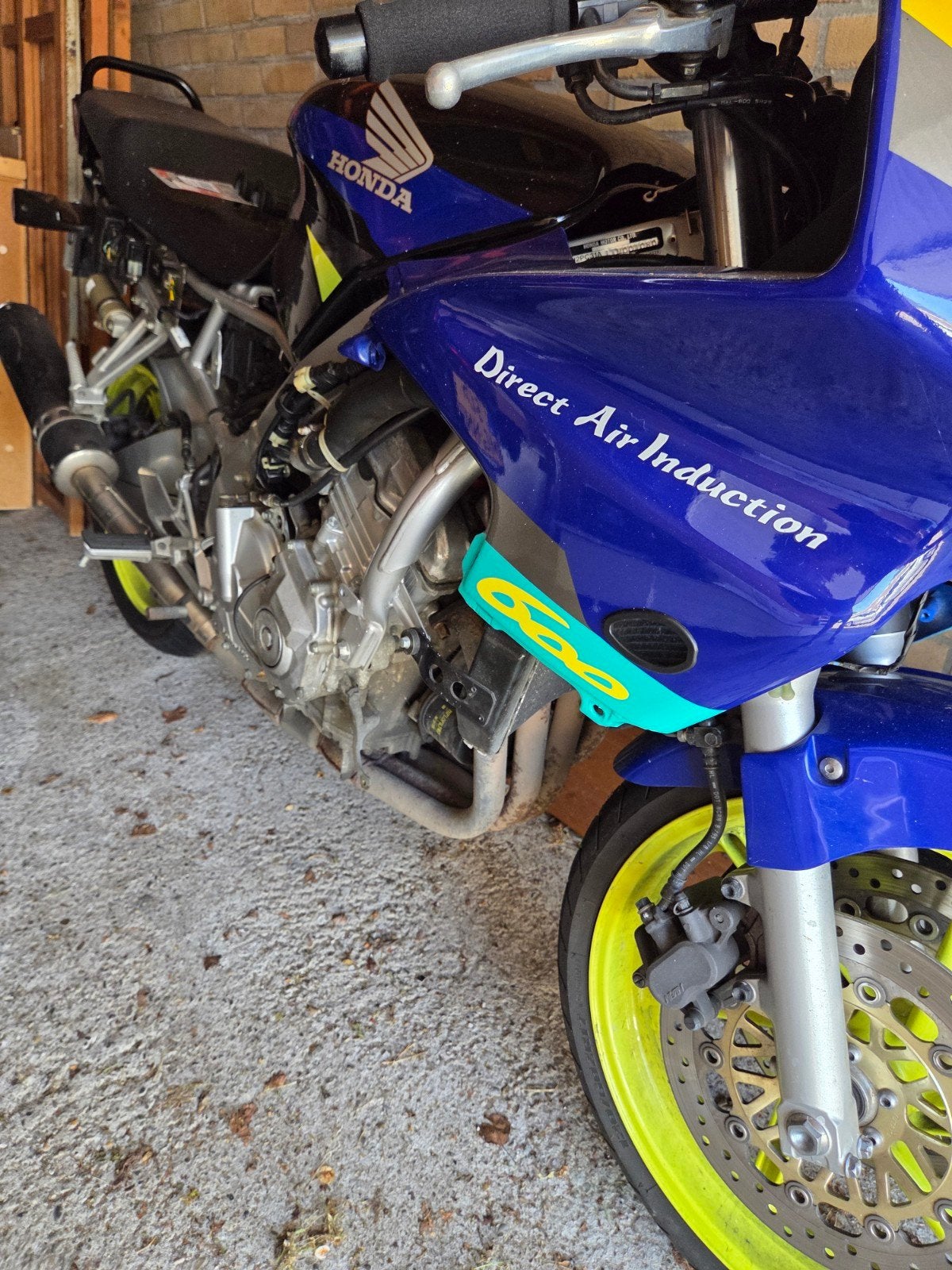 Honda CBR 600 F3 - Met extra kuipset en originele uitlaat, Ophalen, Gebruikt