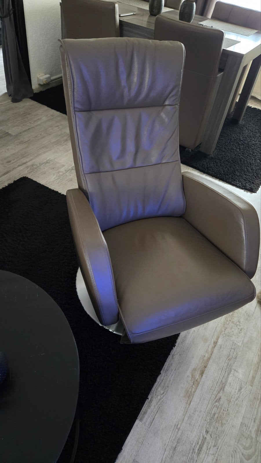 relax stoel met accu dus zonder kabels, Ophalen of Verzenden, Zo goed als nieuw, Leer, 50 tot 75 cm