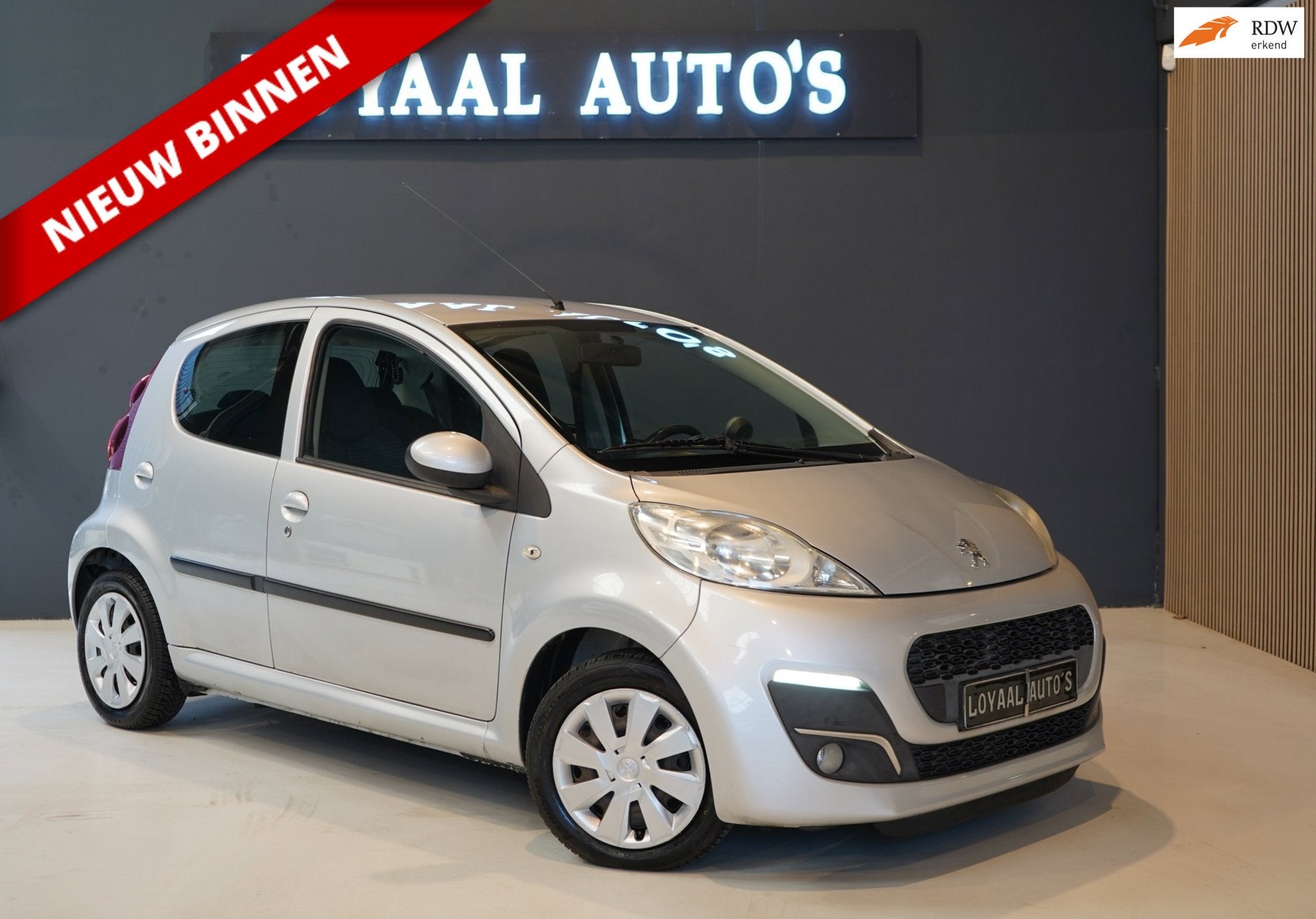 Peugeot 107 1.0 Access Accent | AIRCO | ELEK.RAMEN | APK., Voorwielaandrijving, Euro 5, Stof, Gebruikt