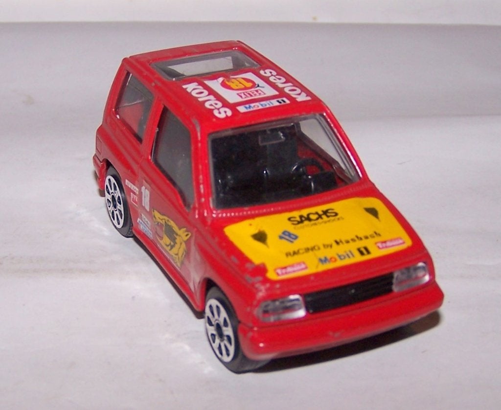 Bburago mooi model Suzuku Vitara Rally. 1/43. Nwst., Ophalen of Verzenden, Zo goed als nieuw, Auto, Overige merken