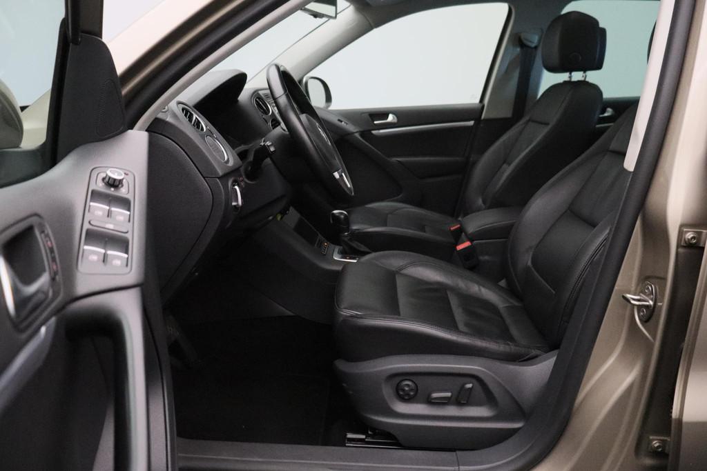 Volkswagen Tiguan 1.4 TSI R-Line Edition 2015 | Trekhaak Uit, Auto's, Euro 5, Zwart, 4 cilinders, 160 pk