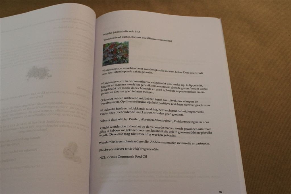 Reader over Kruidenvloeistoffen., Ophalen of Verzenden, Zo goed als nieuw, Overige onderwerpen, Achtergrond en Informatie