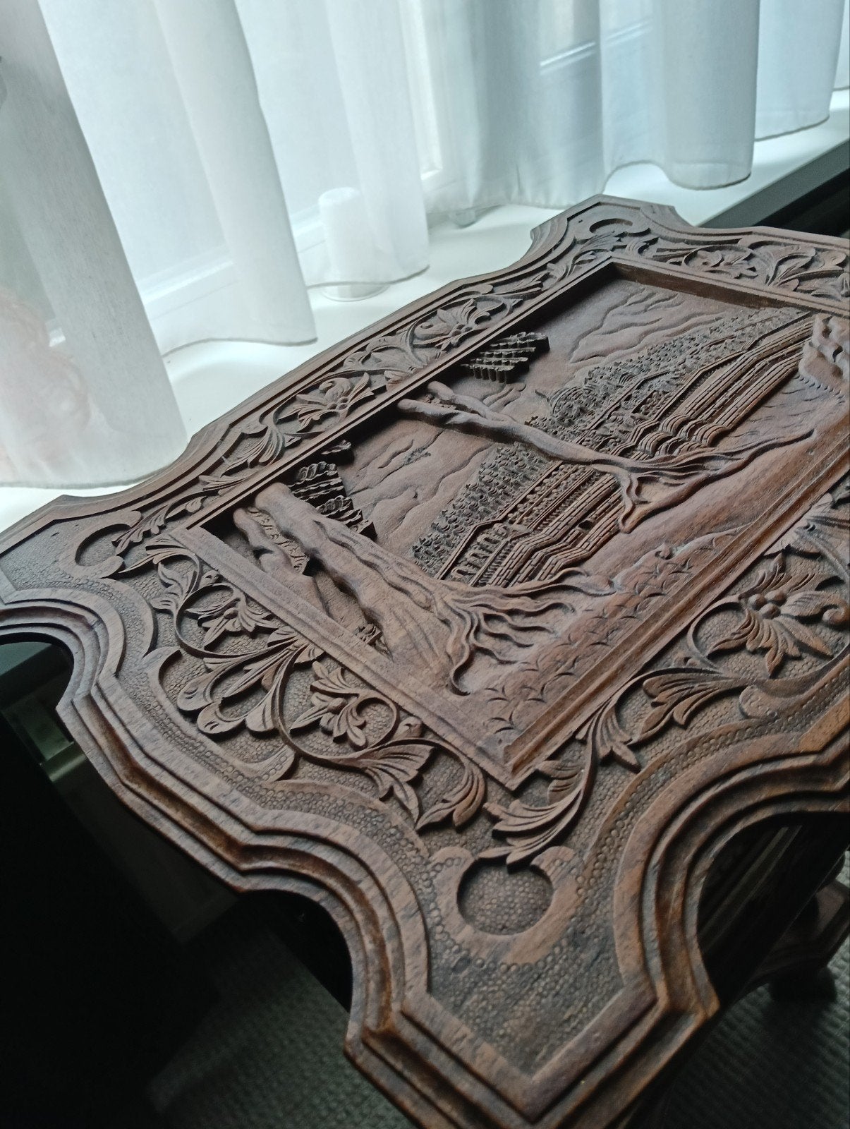 tafeltje houtsnijwerk Indonesië, Antiek en Kunst, Ophalen