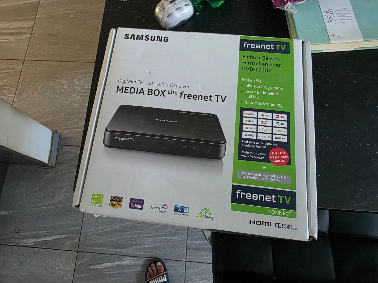 Samsung Media Box Lite freenet TV DVB-T2 HD ontvanger, Ophalen of Verzenden, Zo goed als nieuw, Decoder