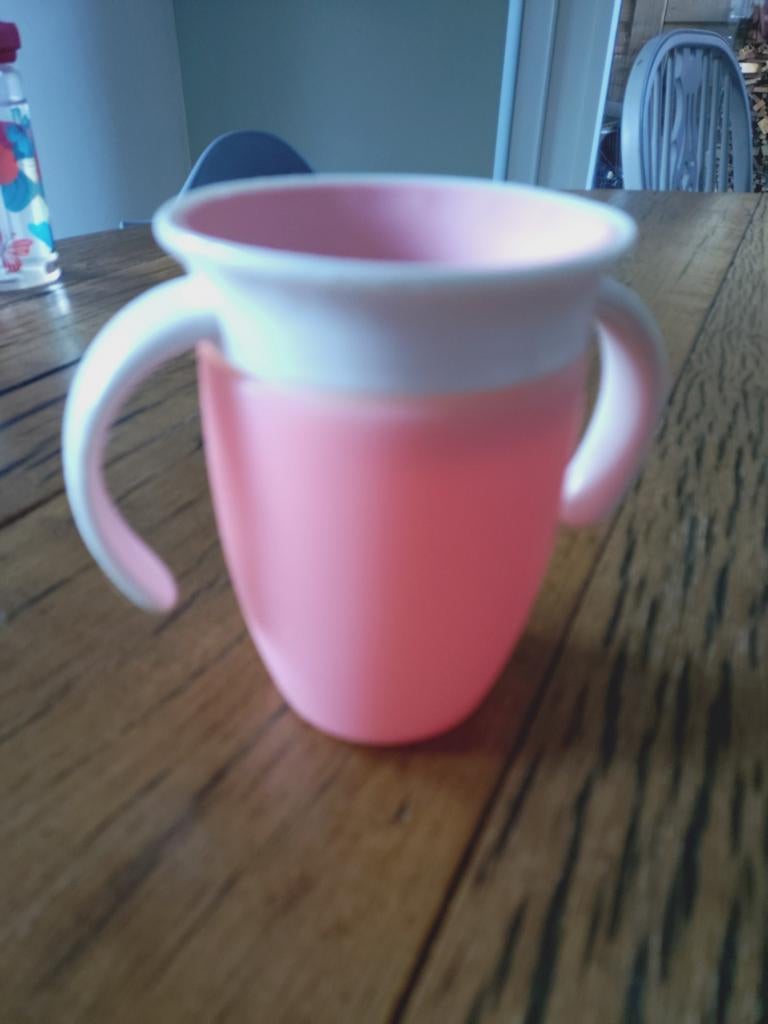 Munchkin 360 drinkbeker - Roze, Ophalen, Gebruikt