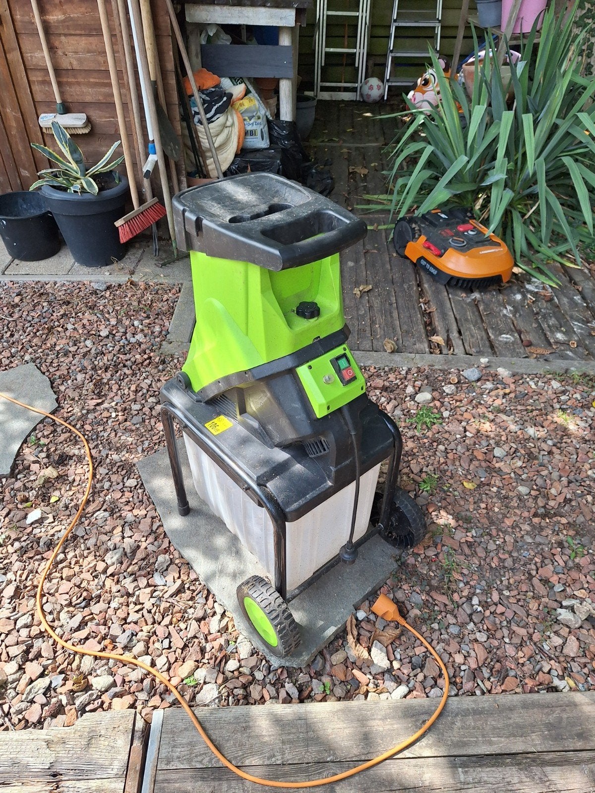 i-Teke Hakselaar 2500W met opvangbak, Ophalen, Gebruikt, Met opvangbak, I-Teke