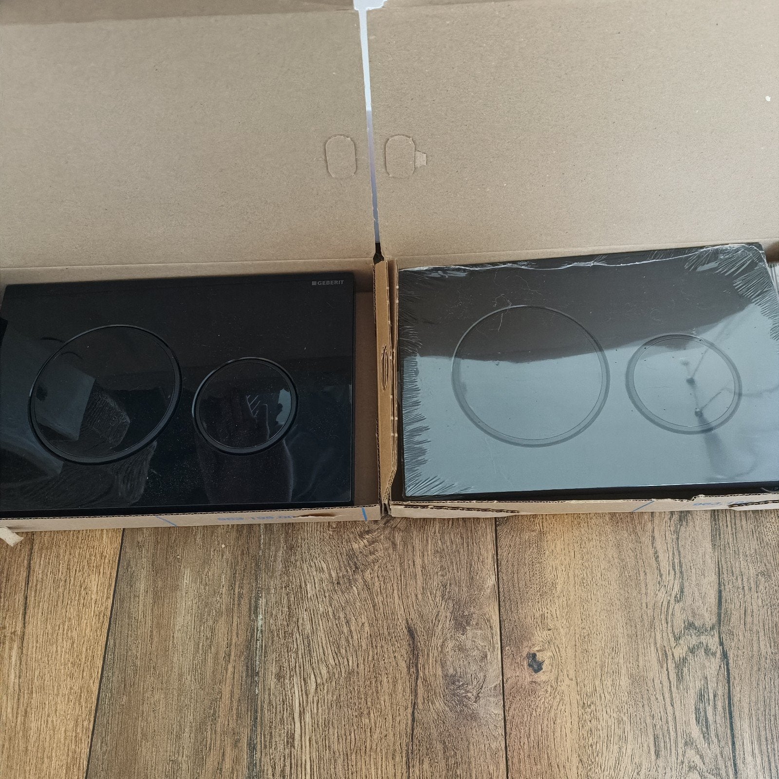 2 x bedieningspaneel Geberit sigma 01 zwart, Doe-het-zelf en Verbouw, Ophalen of Verzenden, Nieuw, Toilet