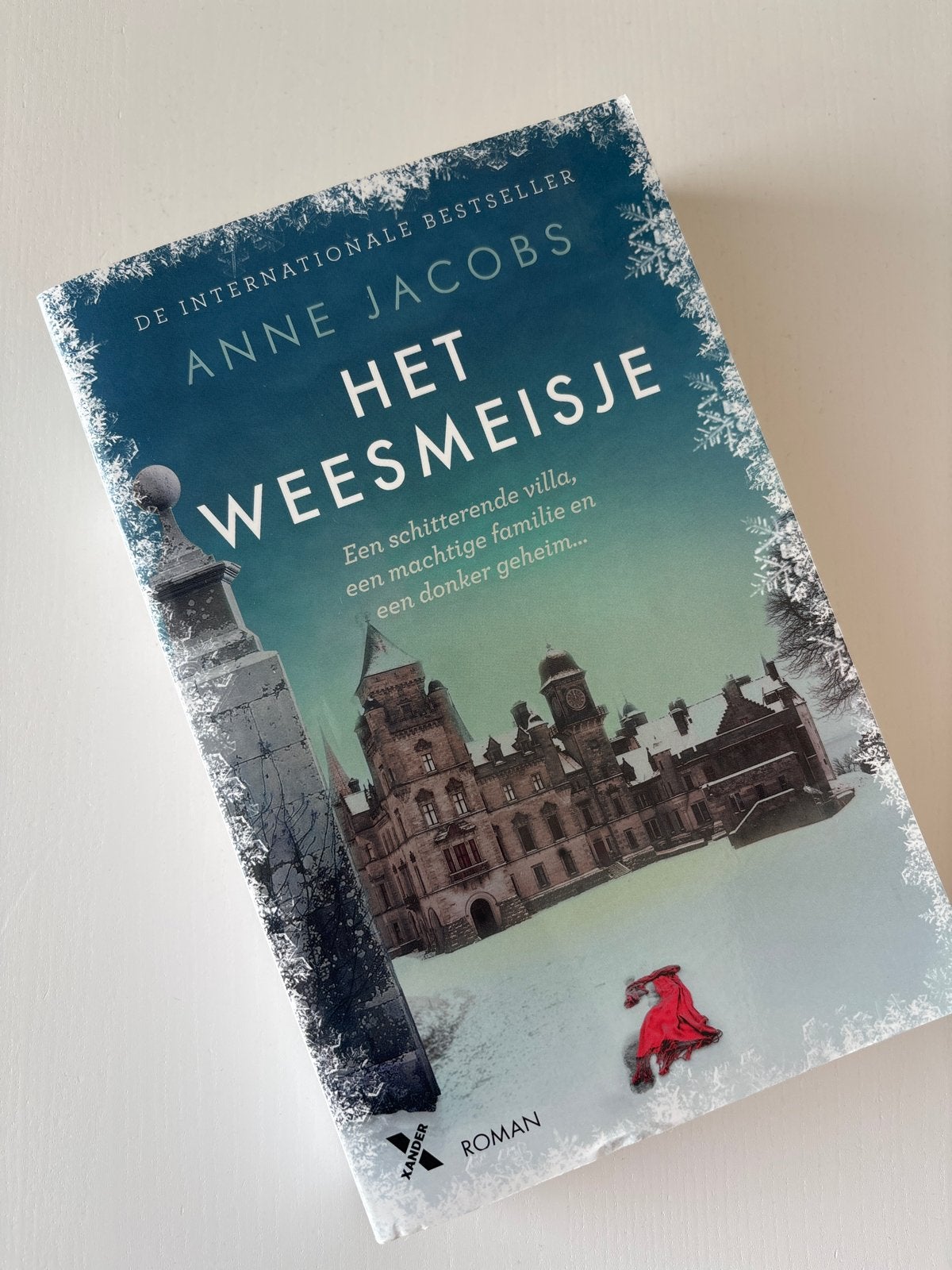 Het Weesmeisje - Anne Jacobs (Roman), Boeken, Verzenden, Zo goed als nieuw, Europa overig