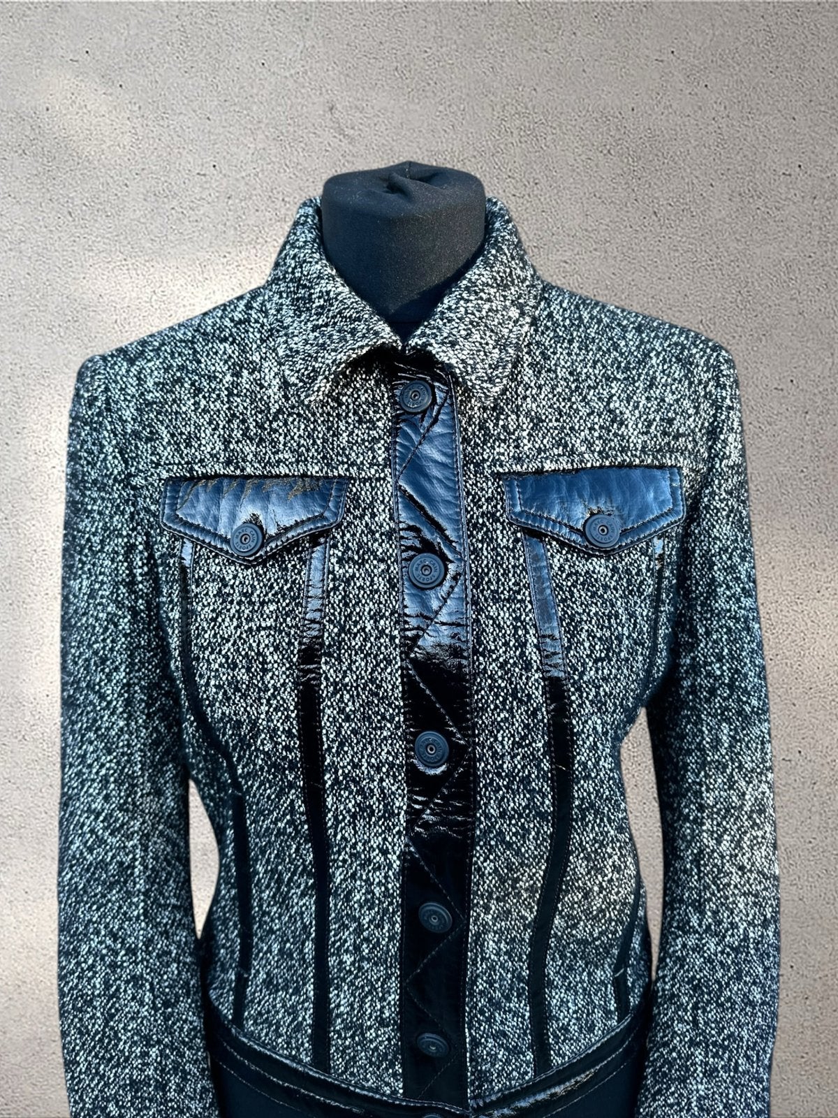 MARCCAIN Sports Jasje Zwart/Wit met Lakleren Details, Ophalen of Verzenden, Zo goed als nieuw, Maat 36 (S), Zwart