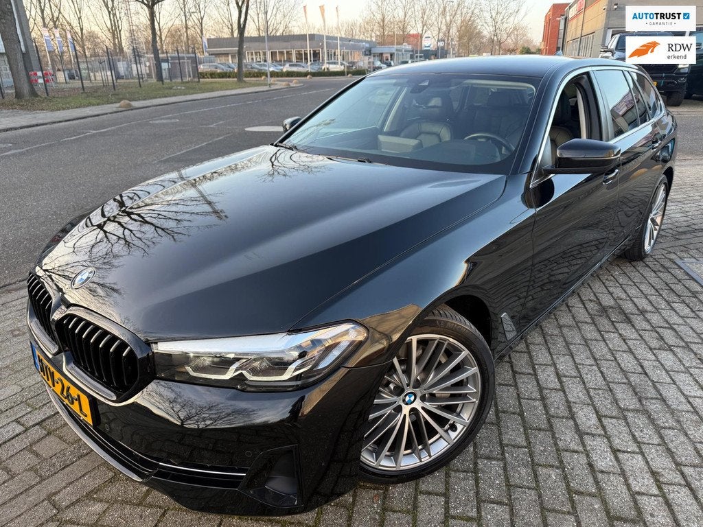 BMW 5-serie Touring 530i HYBRID 2022 HIGH EXECUTIVE AUT LEDE, Auto's, BMW, Bedrijf, Te koop, 5-Serie, ABS, Airbags, Airconditioning