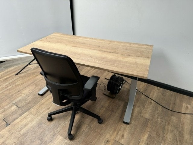 Elektrisch zit sta bureau Markant Matrix Click grijs, Ophalen, Elektrisch, Nieuw